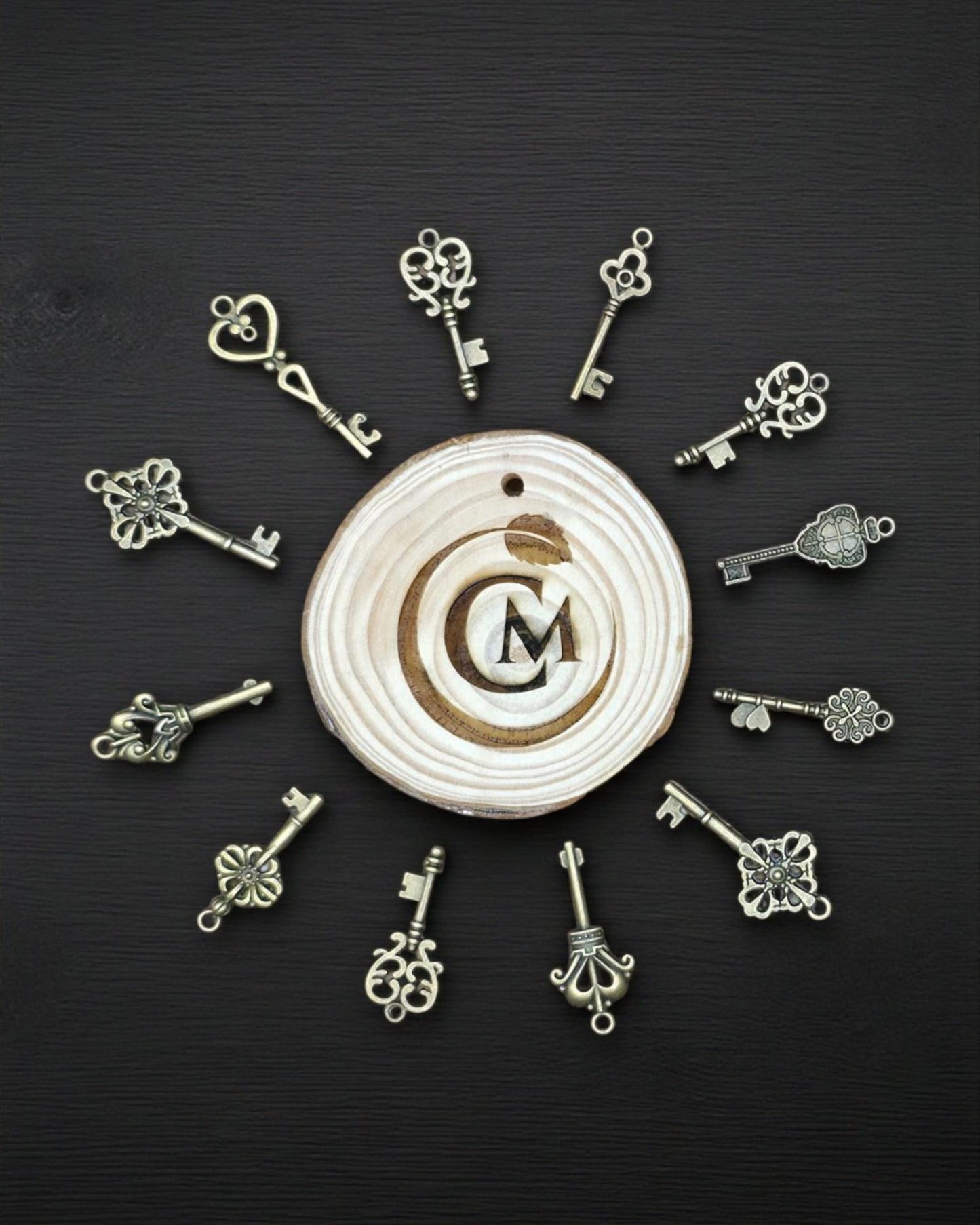 Antique Bronze Skeleton Keys Charms | Vintage Style Key Pendants | Wedding Favour, Santa Key, Scrapbooking, Jewellery Making