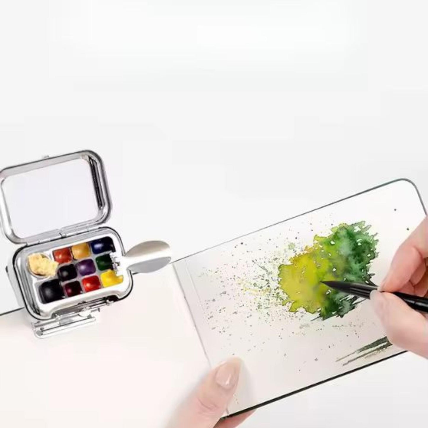 Travel Watercolour Paint Set | Mini Portable Palette with 10 Grids | Watercolour Painting Kit for Artists & Beginners | Gift for Art Lovers