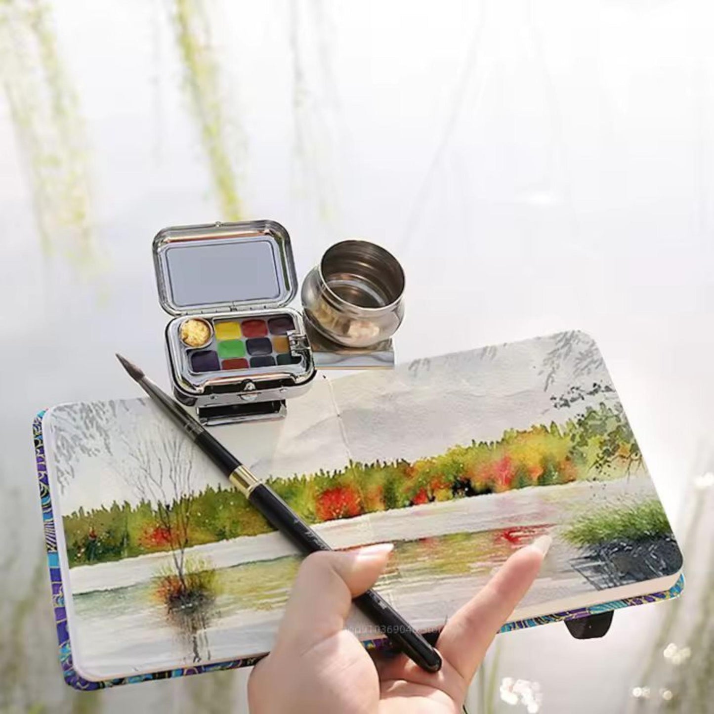 Travel Watercolour Paint Set | Mini Portable Palette with 10 Grids | Watercolour Painting Kit for Artists & Beginners | Gift for Art Lovers