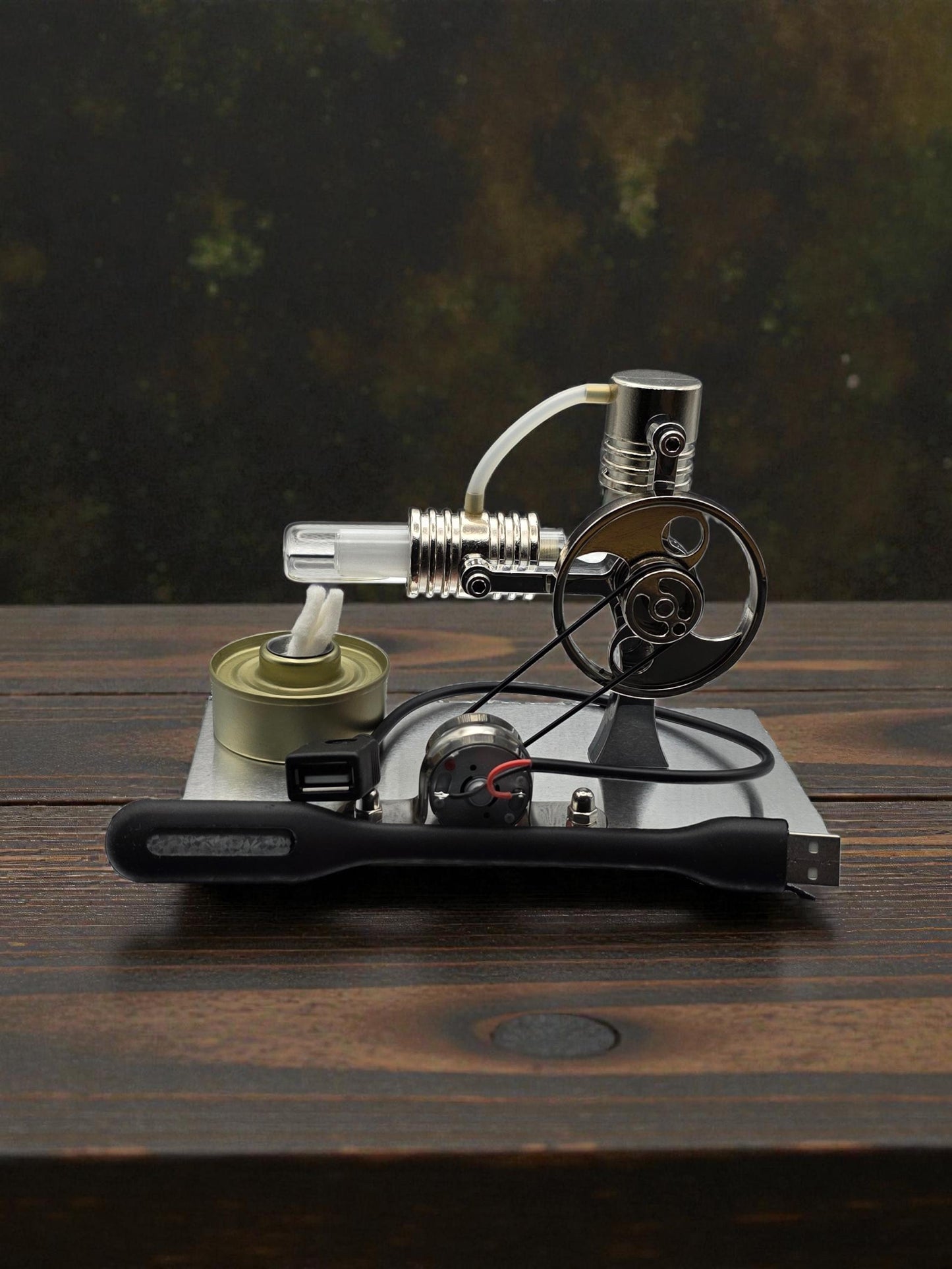Stirling Engine Generator Model with USB Port and Flexible LED Light
