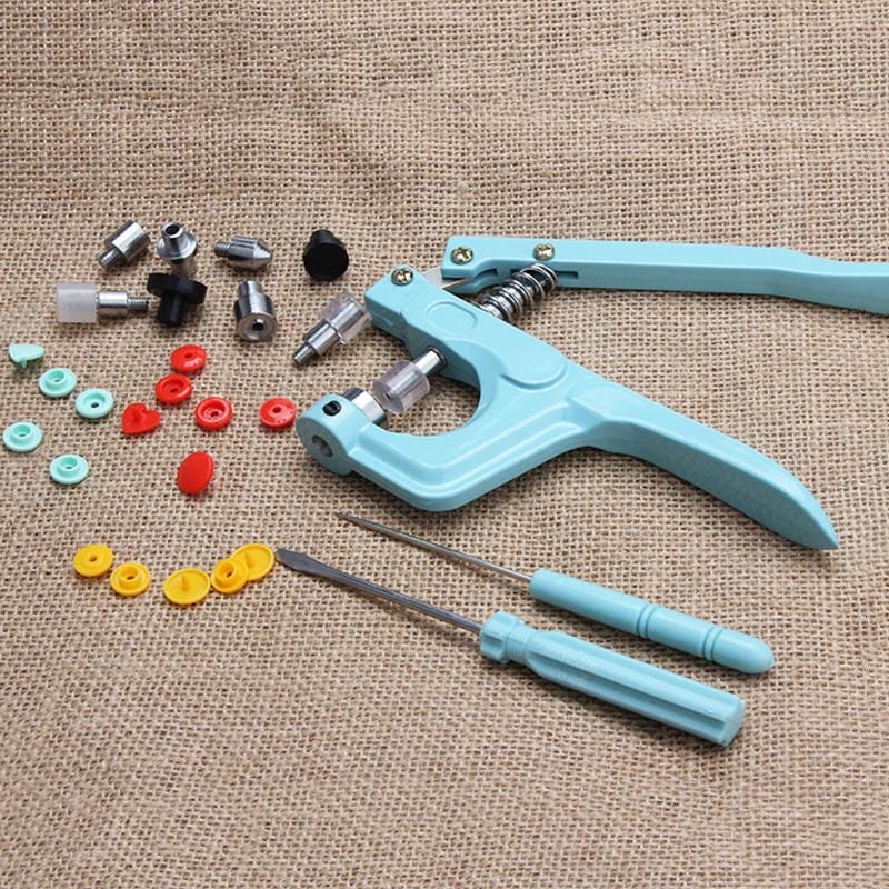 Snap Button Tool Kit — 270 Sets, 25+ Colours, Pliers Included